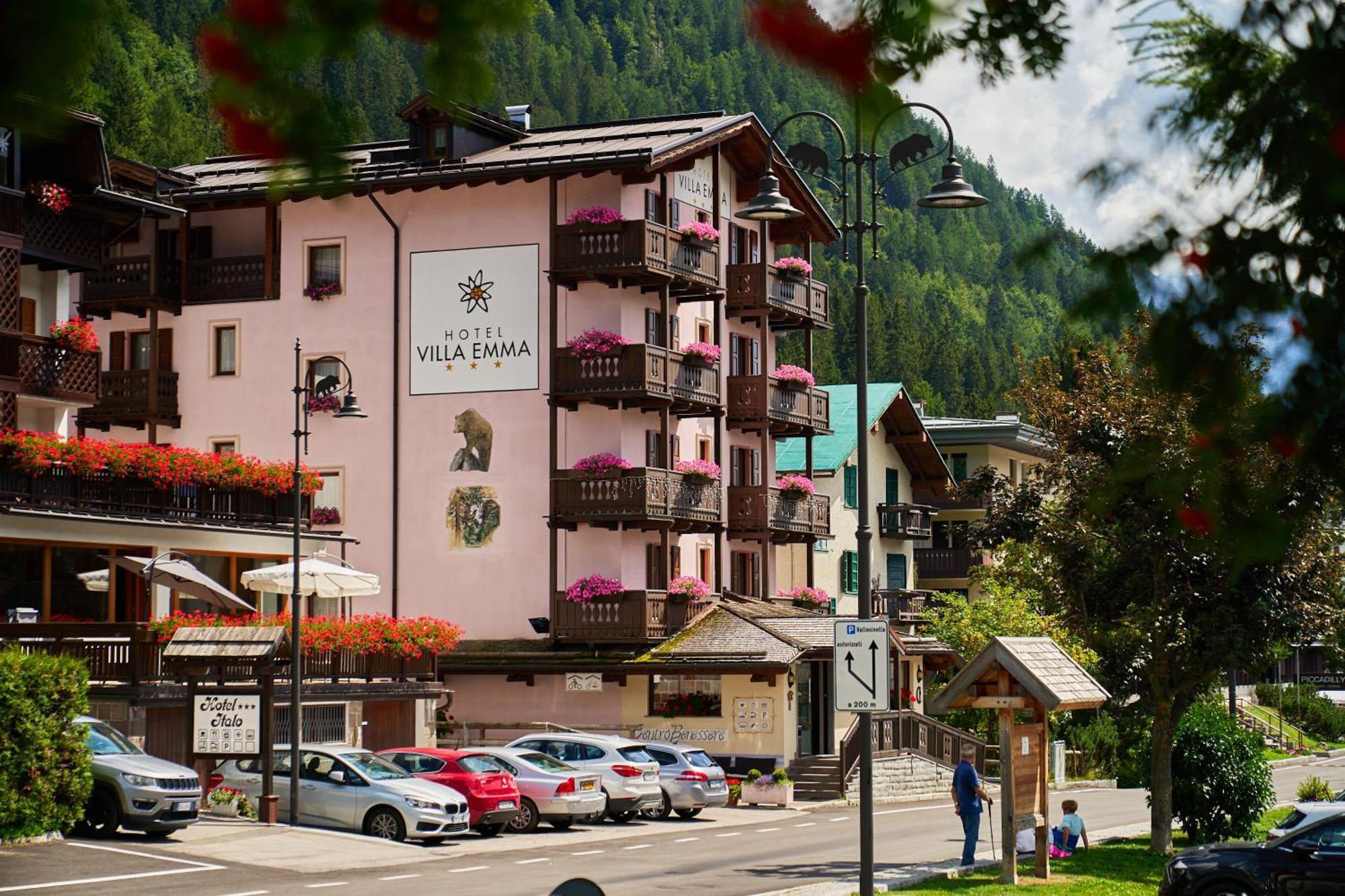 Hotel Villa Emma Madonna Exterior foto